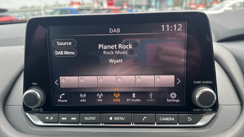 Nissan Qashqai 1.3 DiG-T MH Acenta Premium 5dr Petrol Hatchback